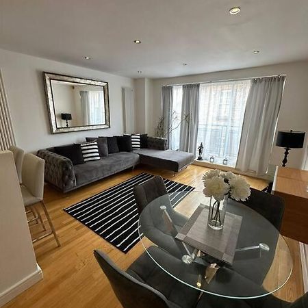 Two Br Flat 5 Mins Walk From London Eye G96 Apartment Luaran gambar